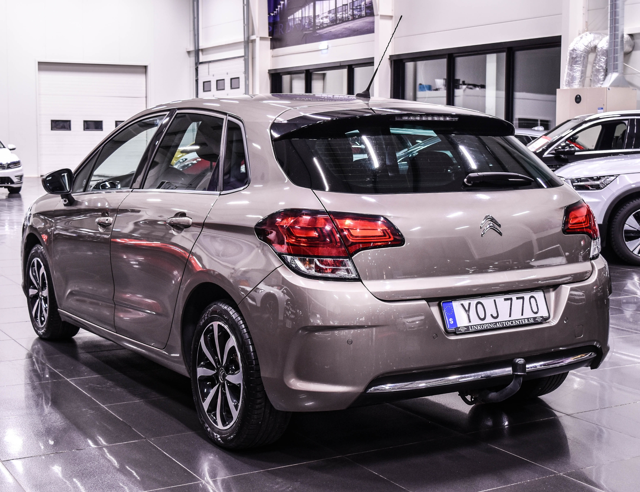 Citroen C4 2017, bild 7/10