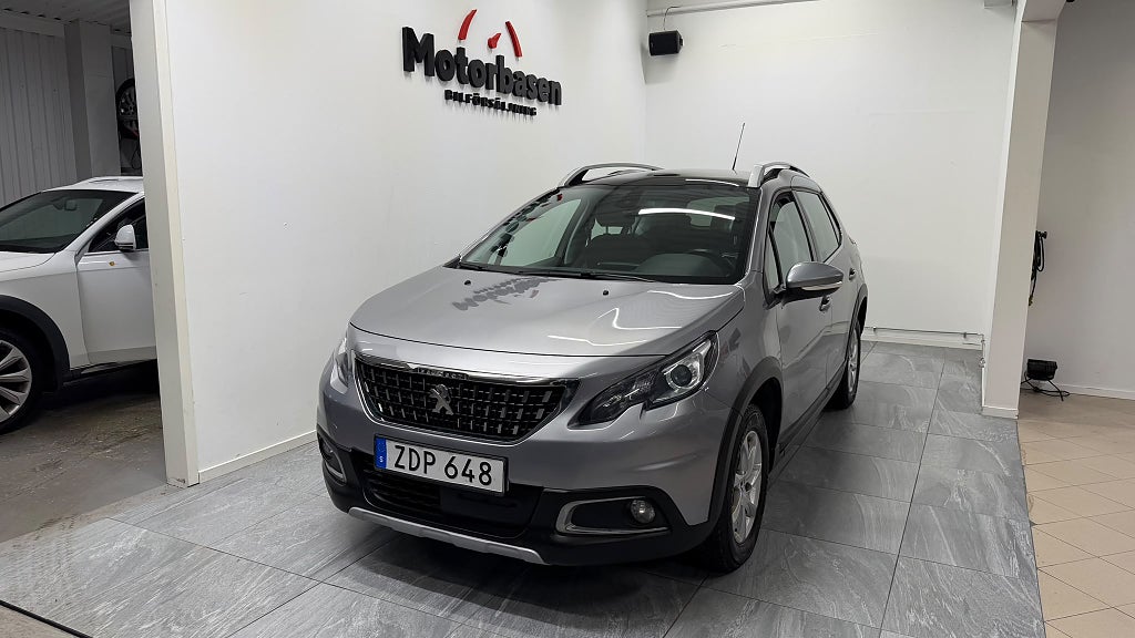 Peugeot 2008 1.2 PureTech 82 Allure | Panorama| Ny servad