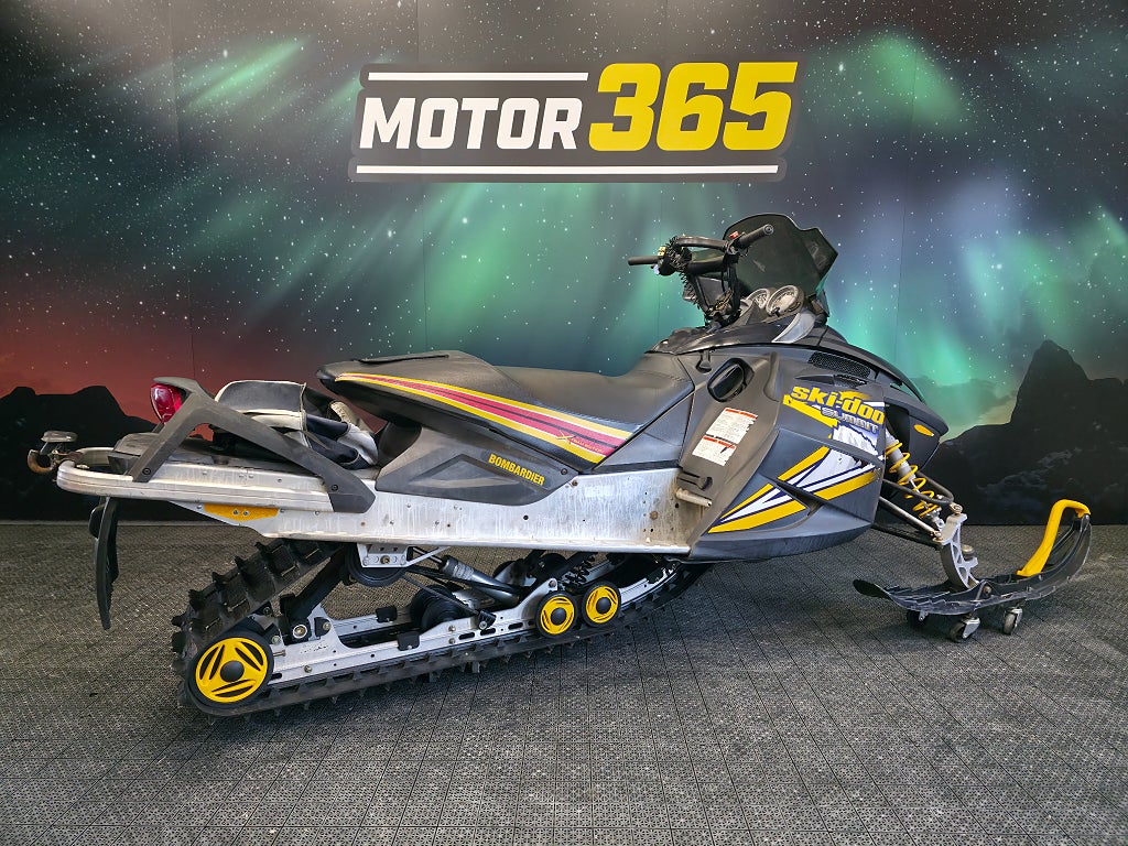 Ski-Doo Summit 550F • FRAKT/FINANS 499:-/MÅN 2006 - miniatyr 3