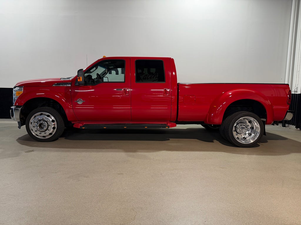 Ford F-350 Crew Cab 6.7 V8 Power Stroke