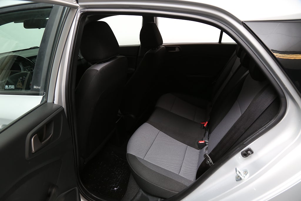 Hyundai i20 1,2 Move! 5D Bluetooth Dragkrok 2018