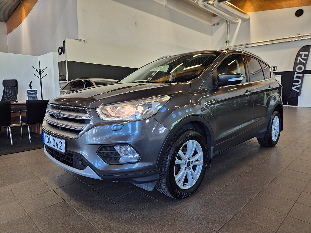 Ford Kuga 1.5 EcoBoost 150hk Titanium Euro 6 / 1 ägare sen ny