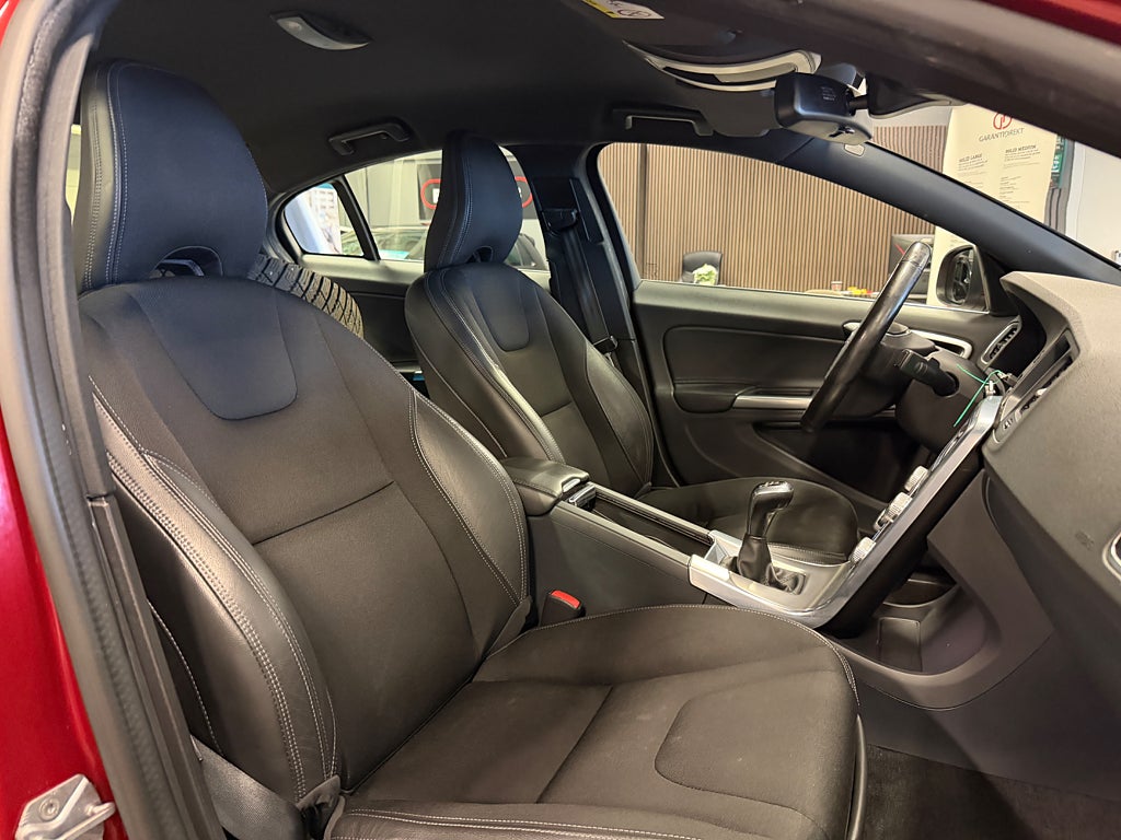 Volvo S60 2016 - miniatyr 22