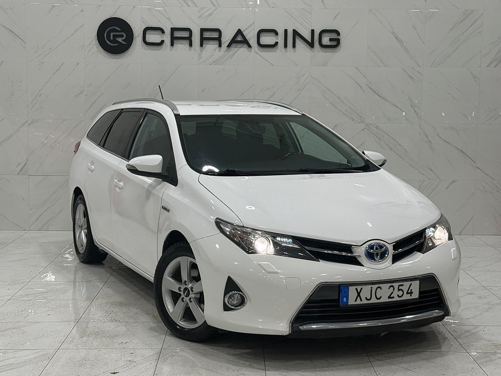 Toyota Auris Touring Sports Hybrid e-CVT Edition 50|bakkamera|
