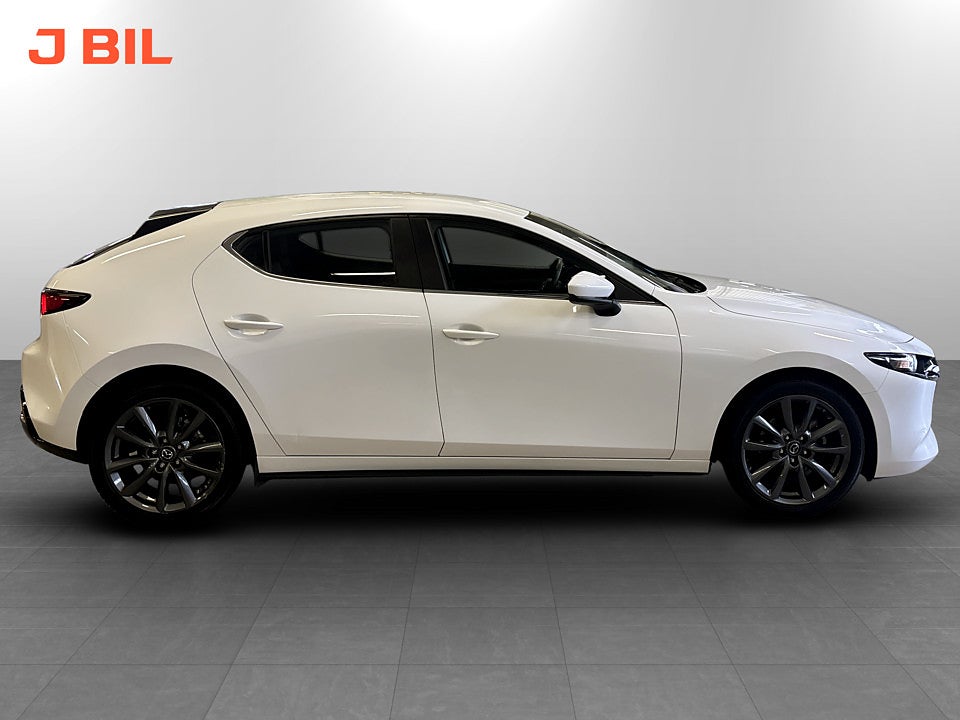 Bild på Mazda 3 Hatchback 2.0 SKYACTIV-G M 150hk B-KAMERA NAVI