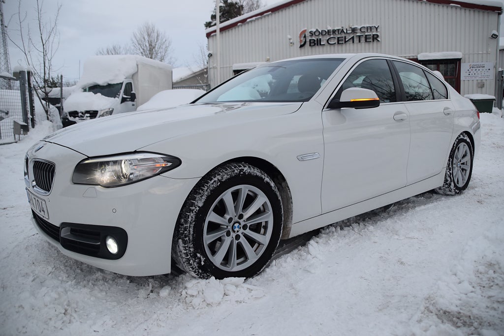 BMW 520d xDrive Sedan Steptronic Euro 6 Navi B-Kamera Skinn