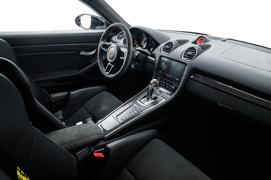 Gallery image 11 of 17