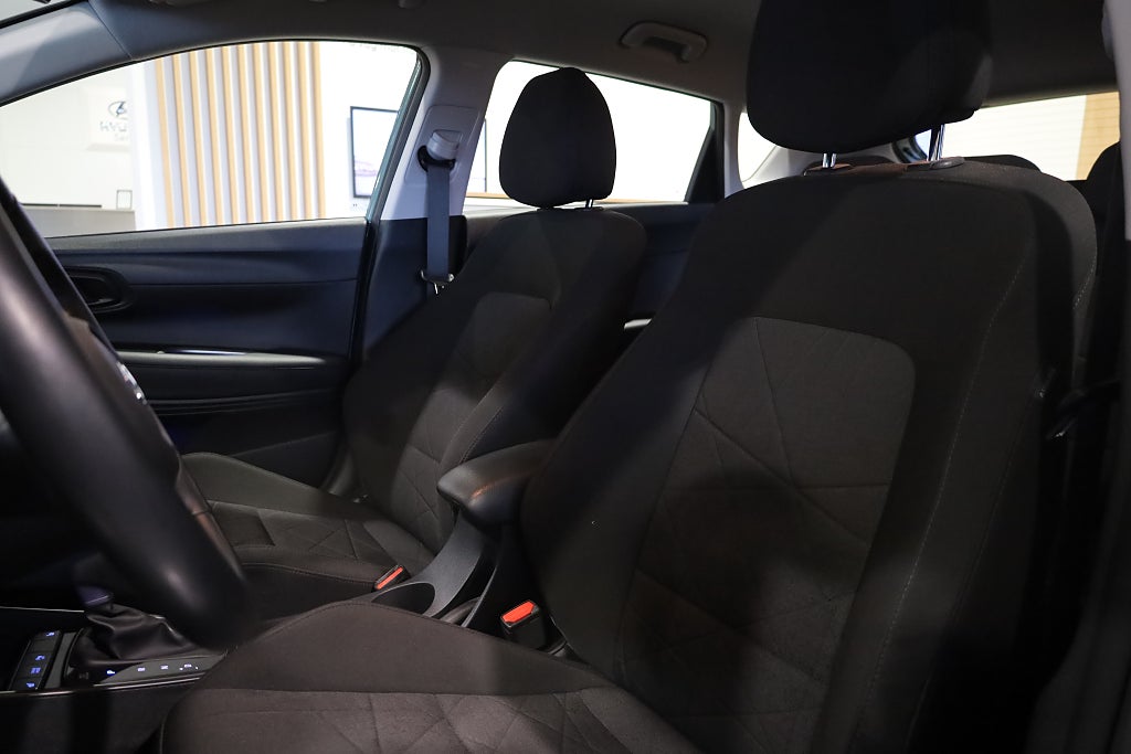 Hyundai Bayon 1.0 T-GDI AUT Essential M-Värme Kamera CarPlay Leasbar 2023