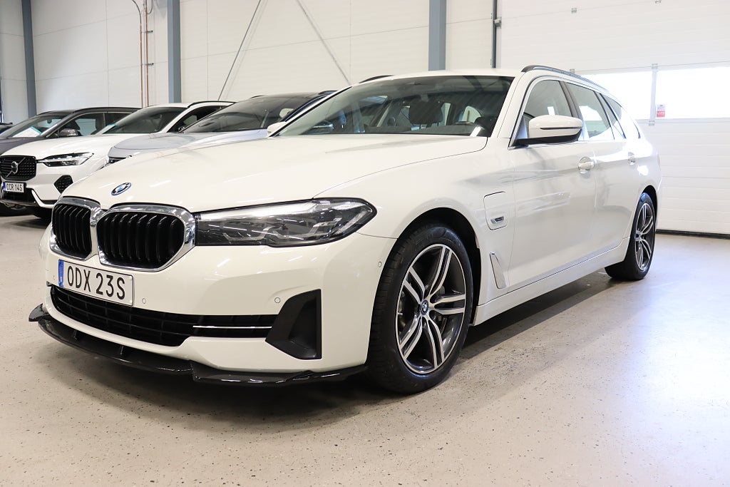 BMW 530e xDrive Touring Drag B-Kam Läder B-Värm 292hk