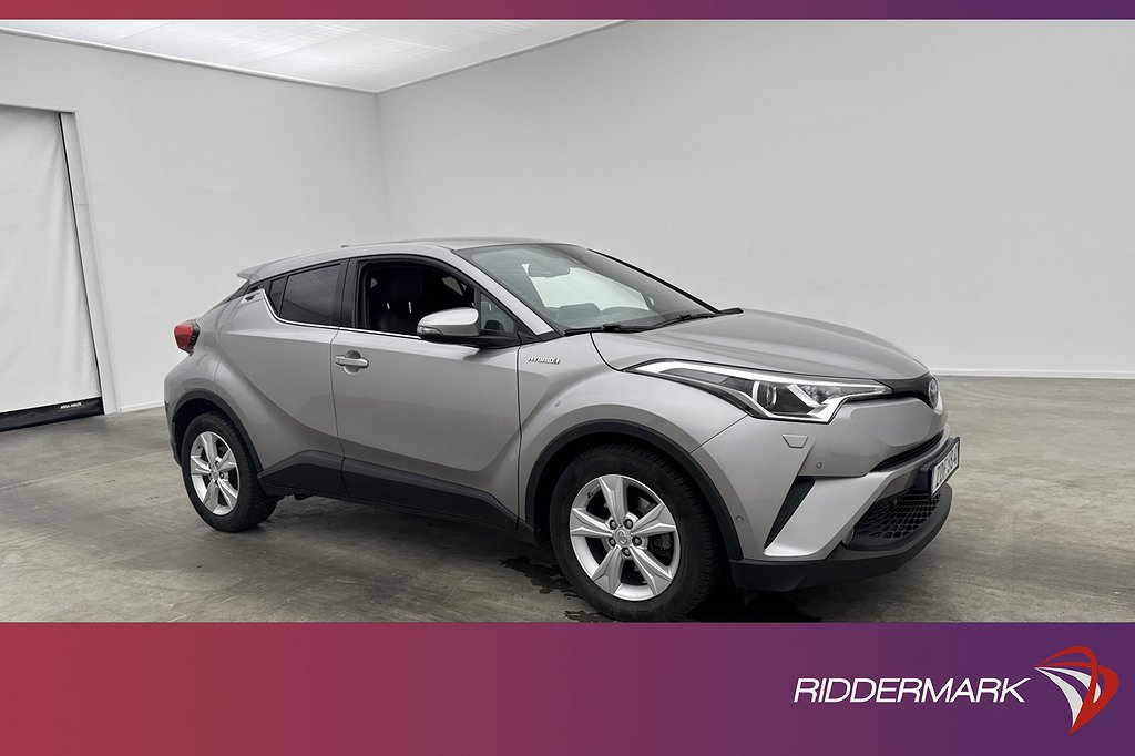 Toyota C-HR Hybrid 122hk Executive JBL Kamera Rattvärme