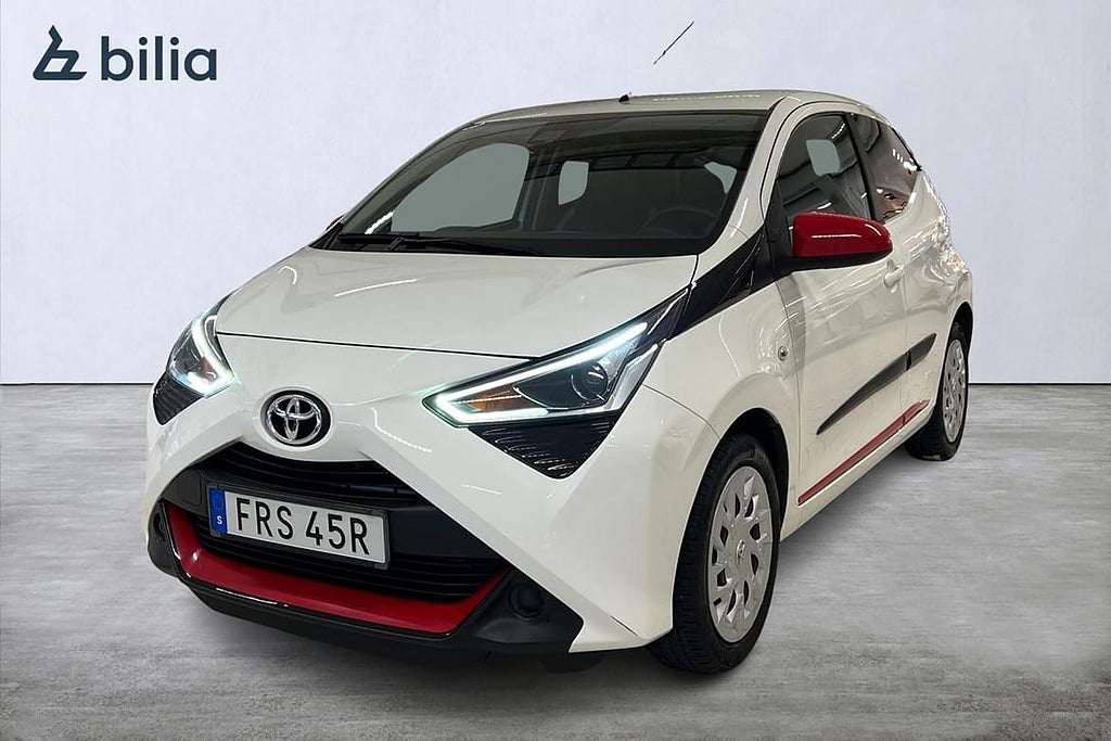 Toyota Aygo 1,0 5-D X-PLAY MM/T SMARTPHONE INTEGRATION