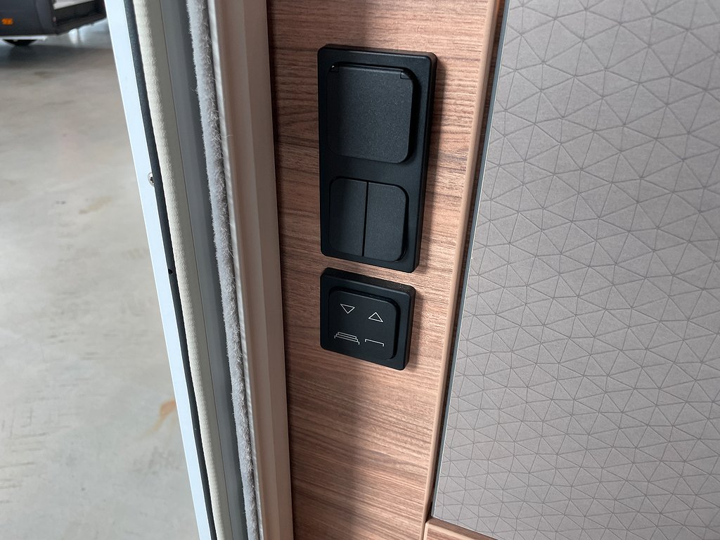 Weinsberg CaraCompact Suite / Taksäng /MB / Litium /B-kort / - Weinsberg