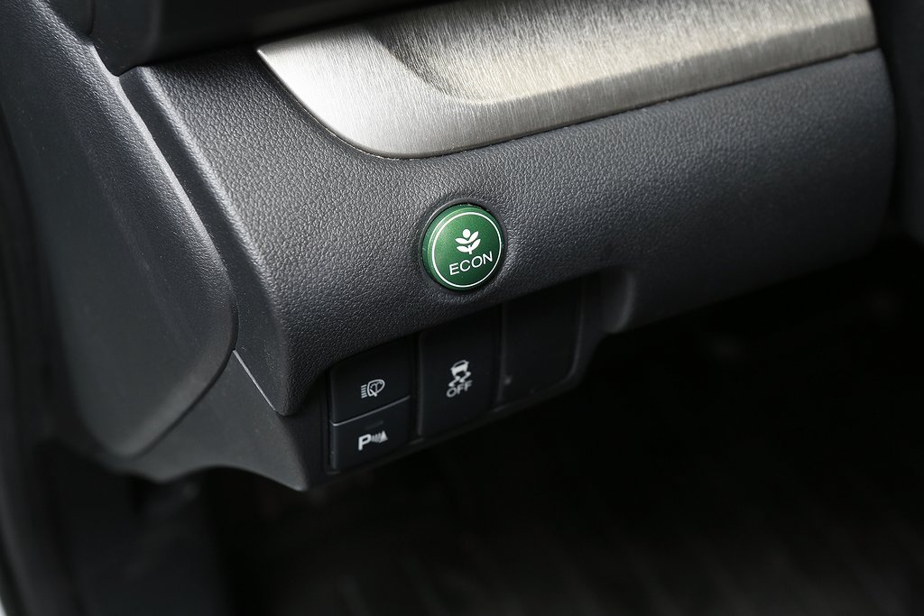 Honda CR-V 2,2 i-DTEC 150hk Lifestyle AWD Motorv Dragkrok 2014