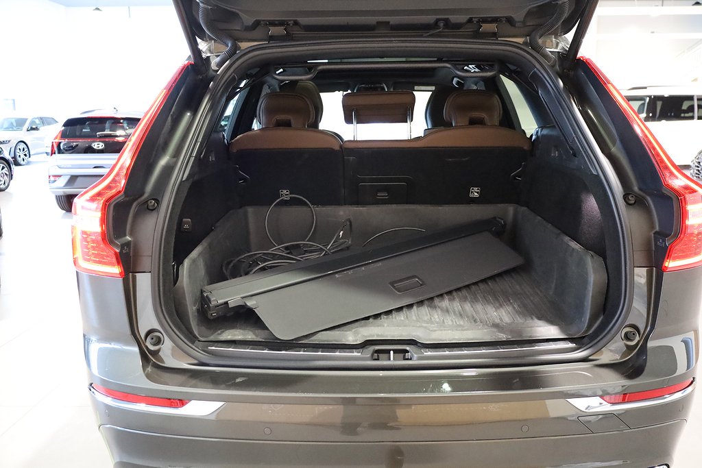 Volvo XC60 Recharge T6 Inscription Exp AWD Pano Skinn Drag 2021
