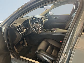 Volvo V60 Recharge T8 AWD Inscription Drag Kamera Mvärm Navi S&V