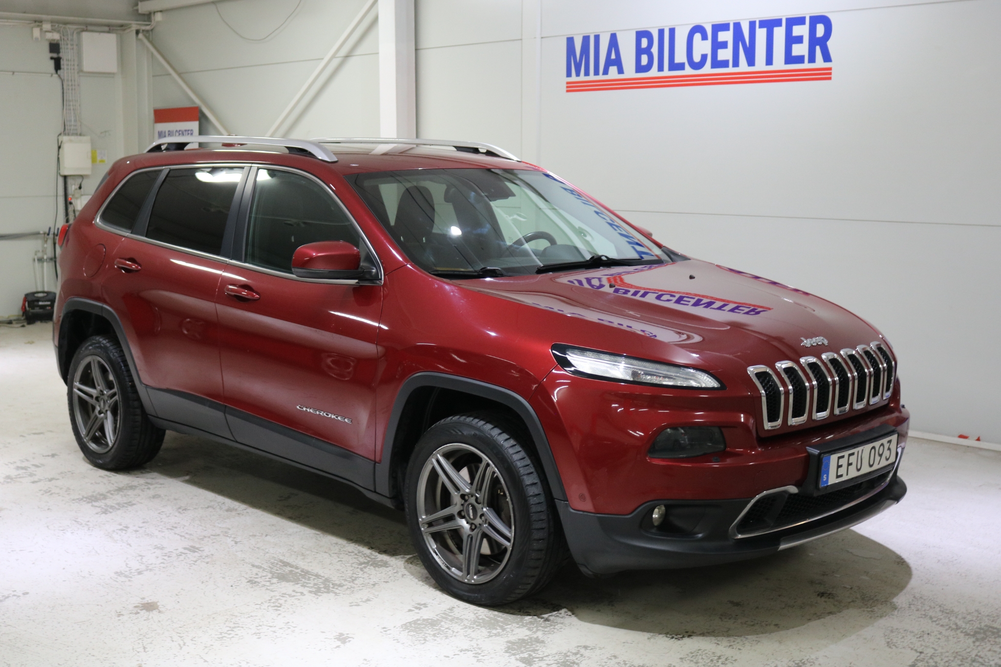 Jeep Cherokee 2,0 crdi 4wd Aut Longitude 2014, bild 2/10
