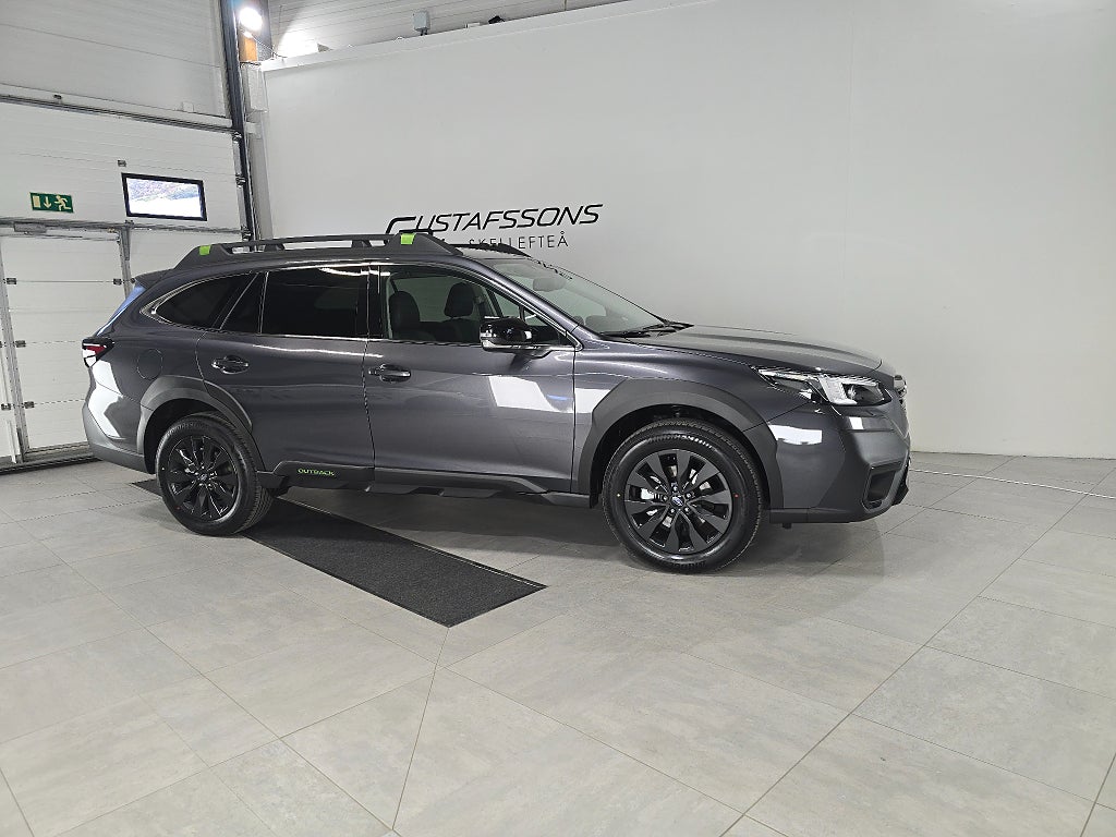 Subaru Outback Field AWD XFuel | Vinterhjul & Dragkrok