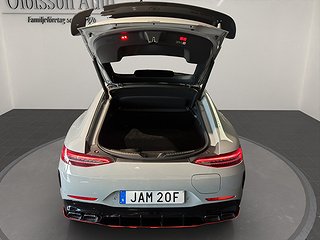 Sedan Mercedes-Benz AMG 13 av 15