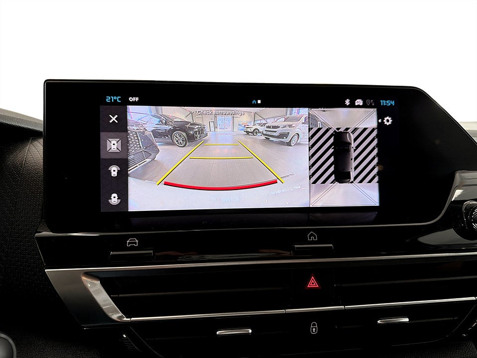 Bild på Citroën C4-X Shine 1.2 PT 130hk Aut B-KAMERA CARPLAY