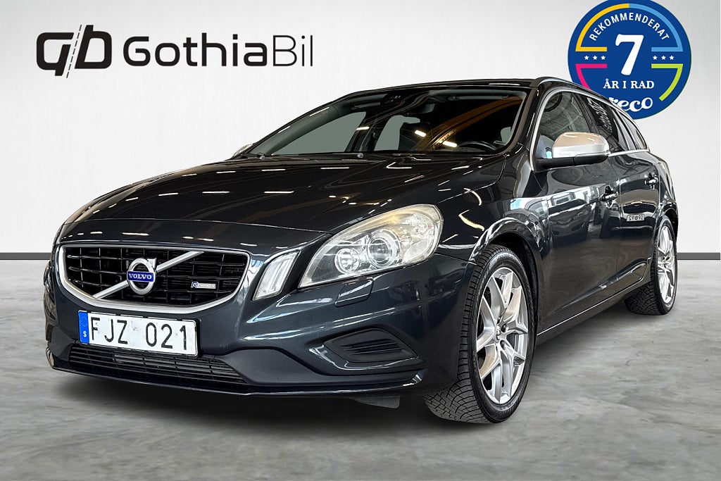 Volvo V60 D4 Geartronic R-Design Farthållare Backkamera Värmare  