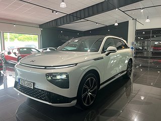 SUV XPENG G9 8 av 11