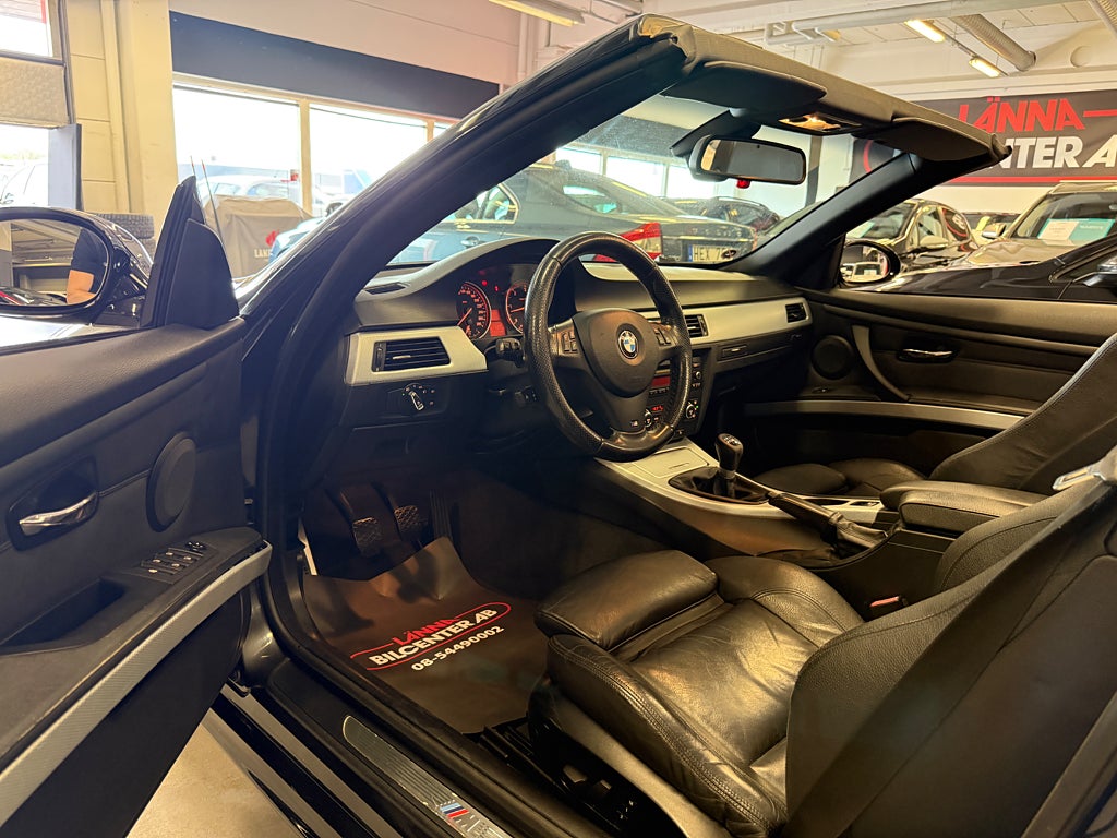 BMW 330d 2009 - miniatyr 13