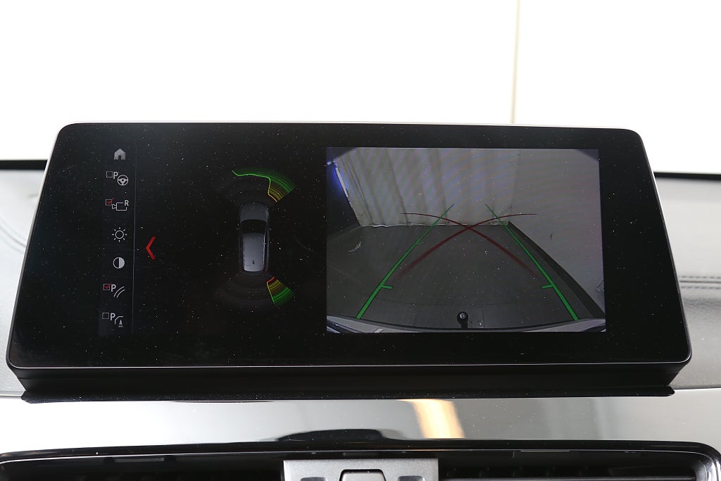 BMW X1 xDrive25e Plug-in xLine Aut Navi Kamera Drag 2021