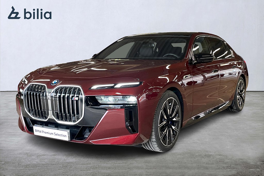 BMW i7 M70 xDrive M-Sport | Exclusive | 31" TV bak | 660HK