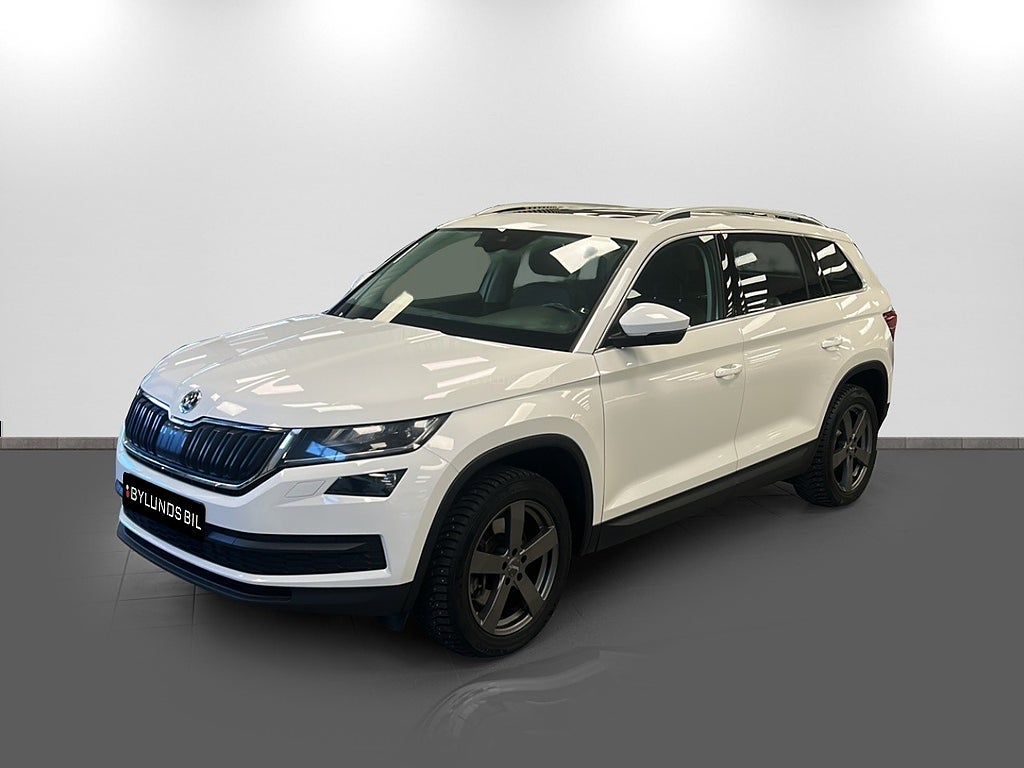 Skoda Kodiaq 2.0 TSI 4x4 Businessline *Värmare - pano - vinterhjul*
