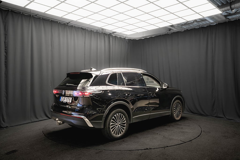 Volkswagen Tiguan TDI 4M D-VÄRMARE DRAG KAMERA COCKPIT 1-ÄGARE MOMS