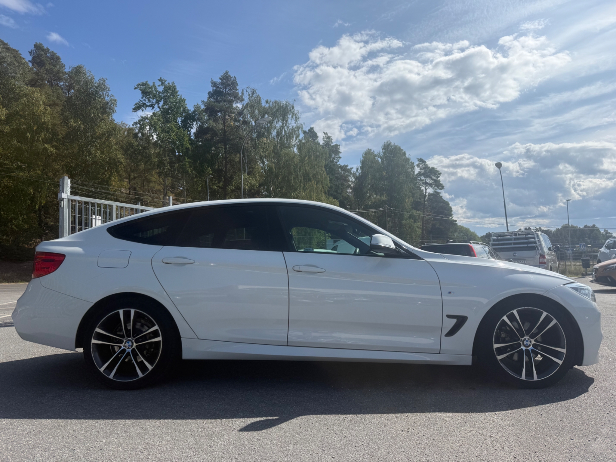 BMW 320 2015, bild 3/10