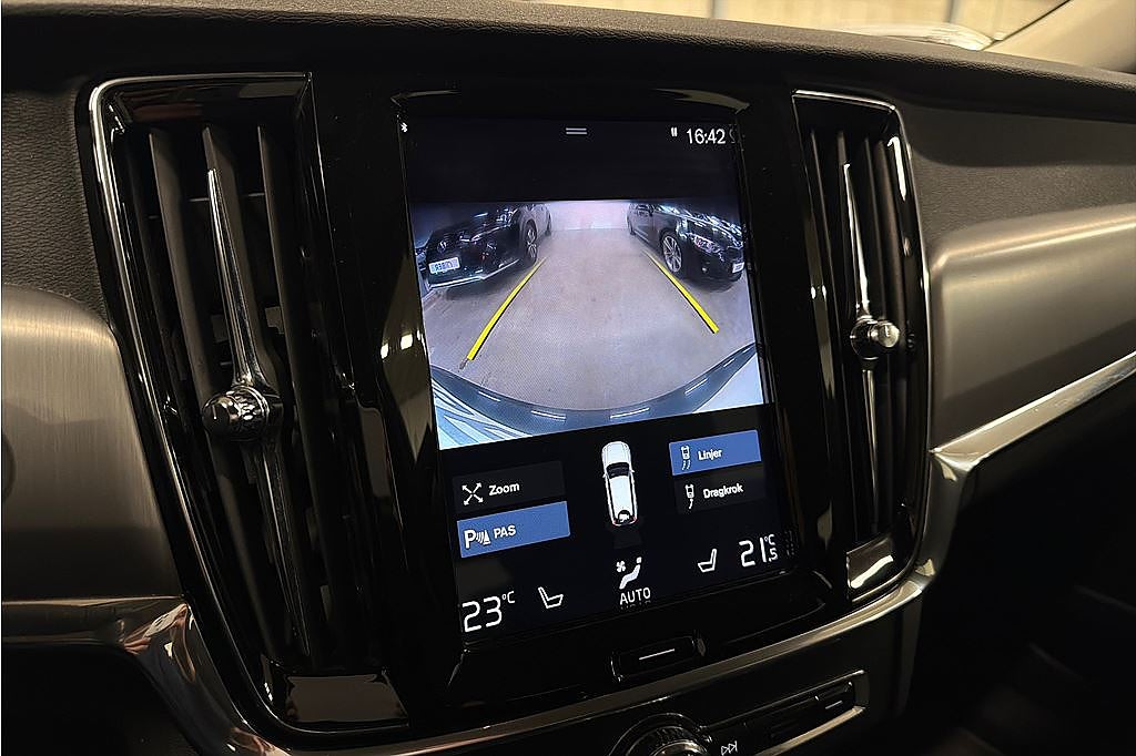 Volvo V90 D4 Momentum SE, Drag, Kamrem bytt, Nyservad, 4,99% RÄNTA