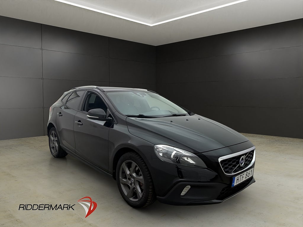 Volvo V40 Cross Country T4 AWD Summum Värmare Skinn Dragkrok