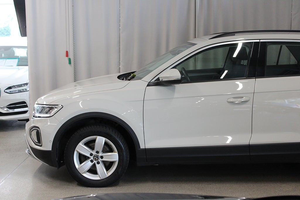 Volkswagen T-Roc 1.5 TSI 150HK, S&V-hjul, 3.99% Ränta