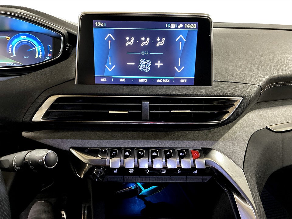 Bild på Peugeot 3008 GT HYBRID4 PHEV 300hk Aut CARPLAY NAVI