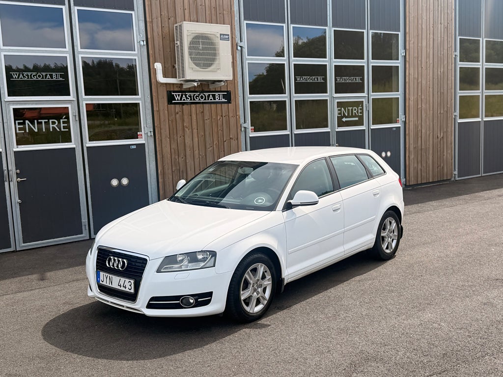 Audi A3 Sportback 2.0 TDI Attraction, Comfort Euro 5