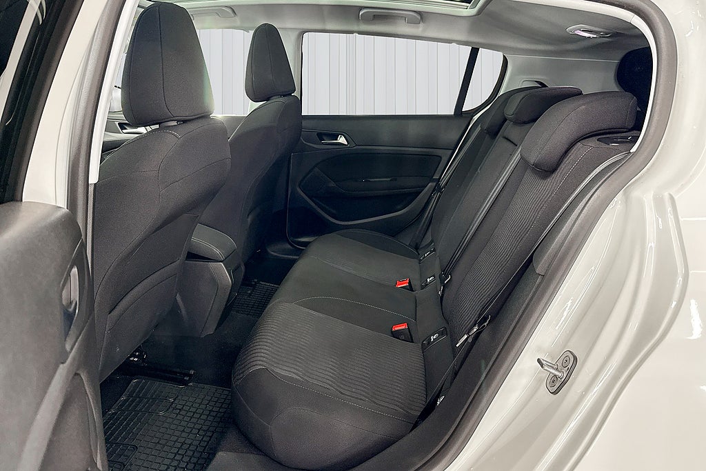 Peugeot 308 2013