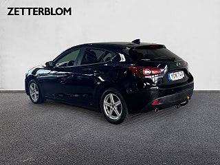 Sedan Mazda 3 3 av 15