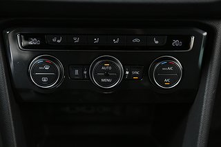 SUV Volkswagen Tiguan 21 av 26