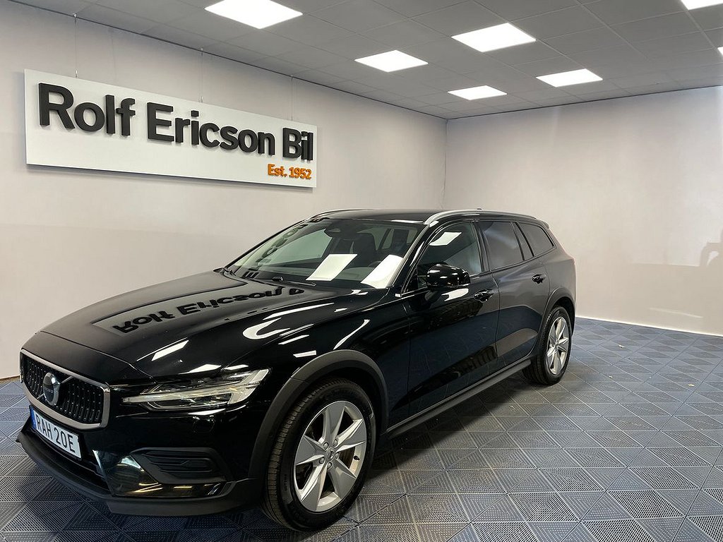 Volvo V60 Cross Country B4 AWD Diesel Core