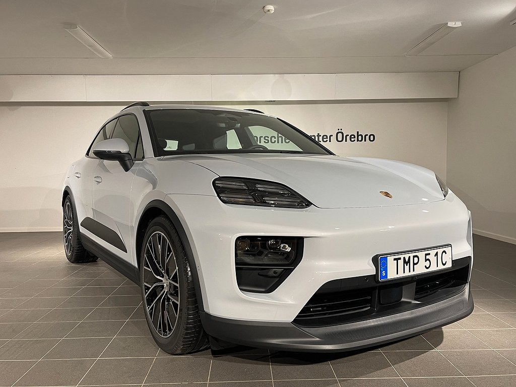 Porsche Macan 4