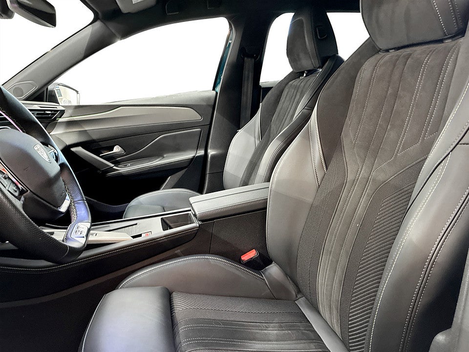 Bild på Peugeot 408 GT 1.2 PT 130hk Aut KUPEVÄRMARE - LACKFÖRSEGLING