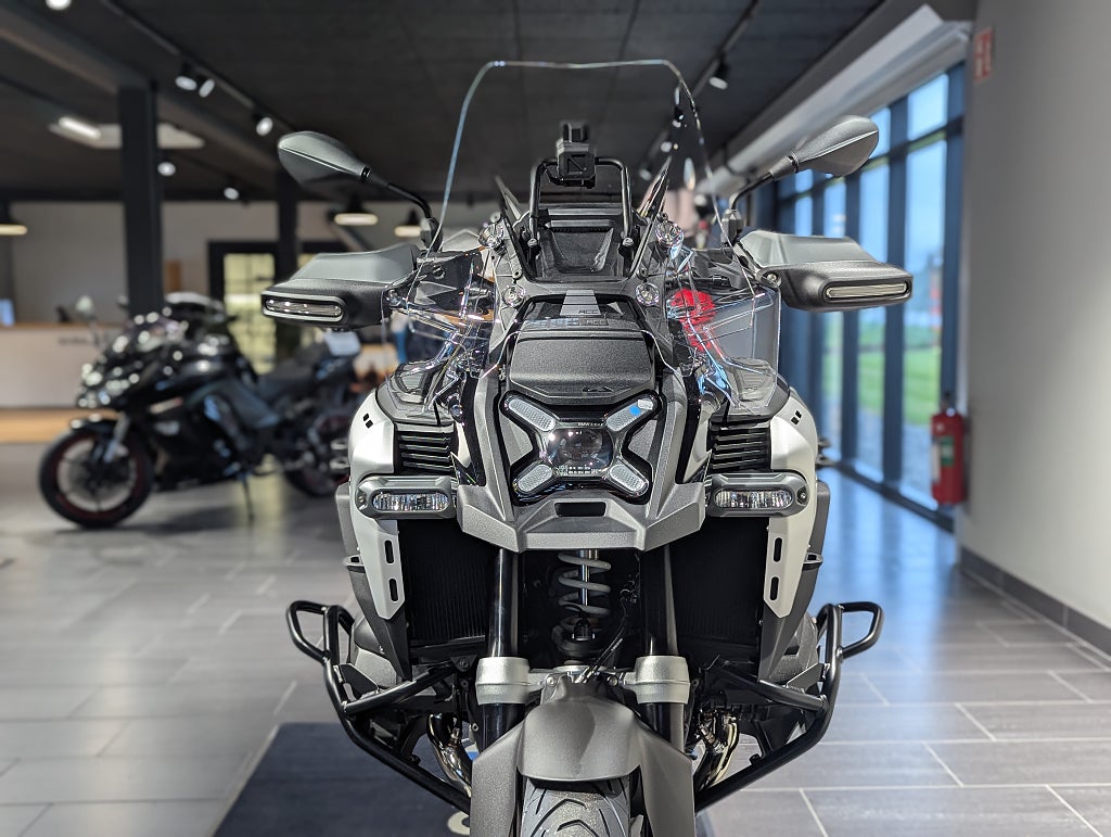 BMW R1300GSA/Adaptiv höjd/Touring/Dynamic/Innovation/Omgående lev!