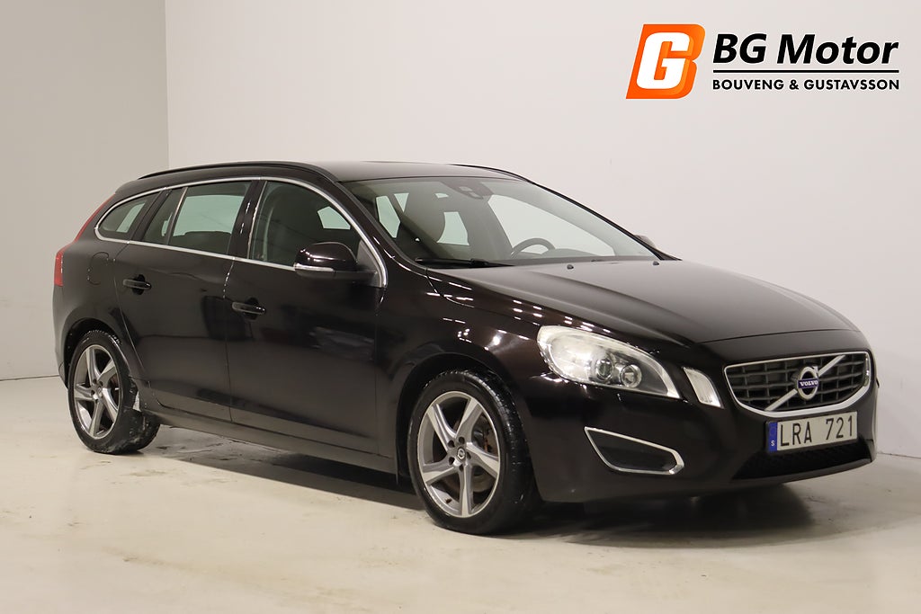 Volvo V60 D2 115HK Momentum Drag/Värmare/PDC/Kamrem Bytt