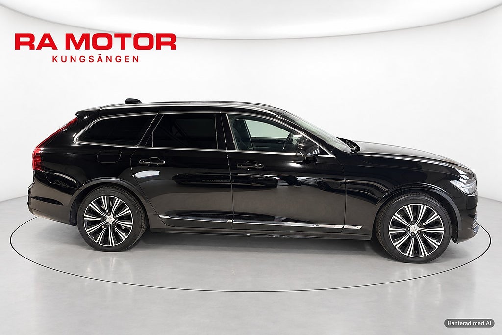 Volvo V90 Recharge T6 AWD 341hk  Momentum Adv | Drag | B-kamera | 2021