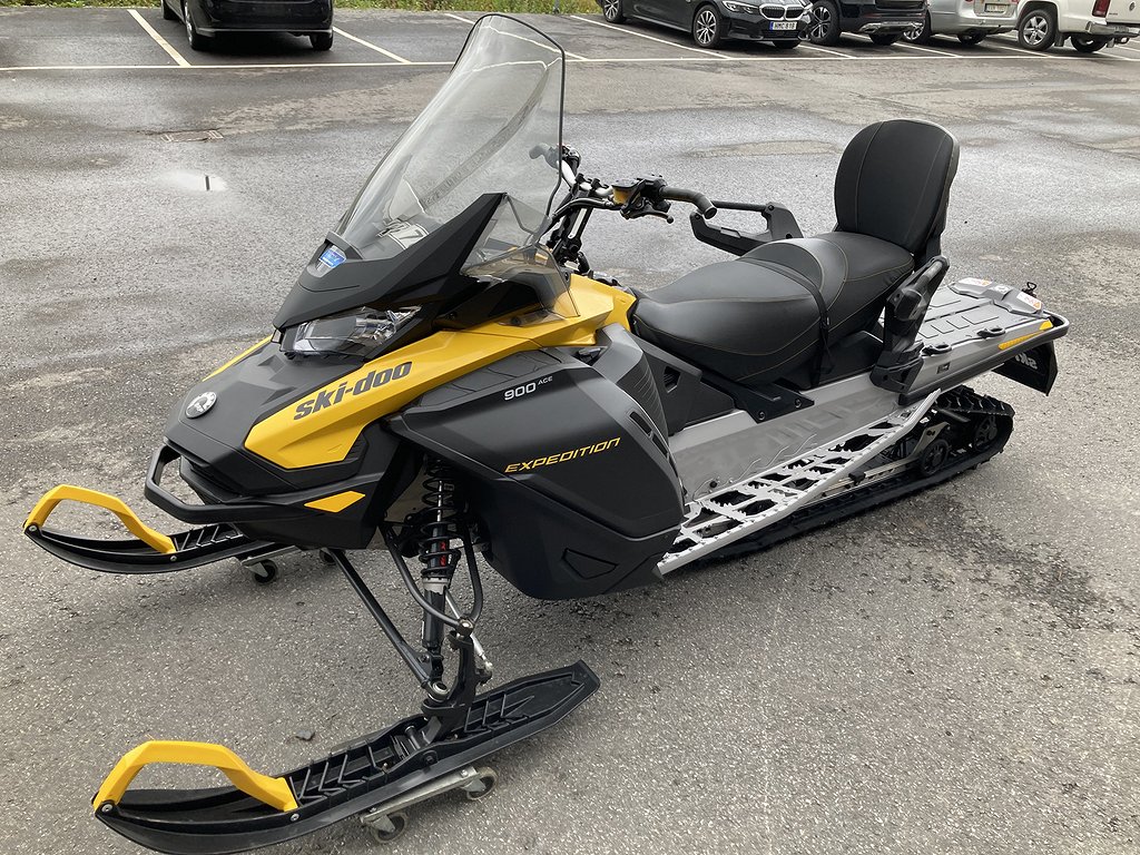 Ski-Doo Expedition SPORT 900 ACE MOMSAD