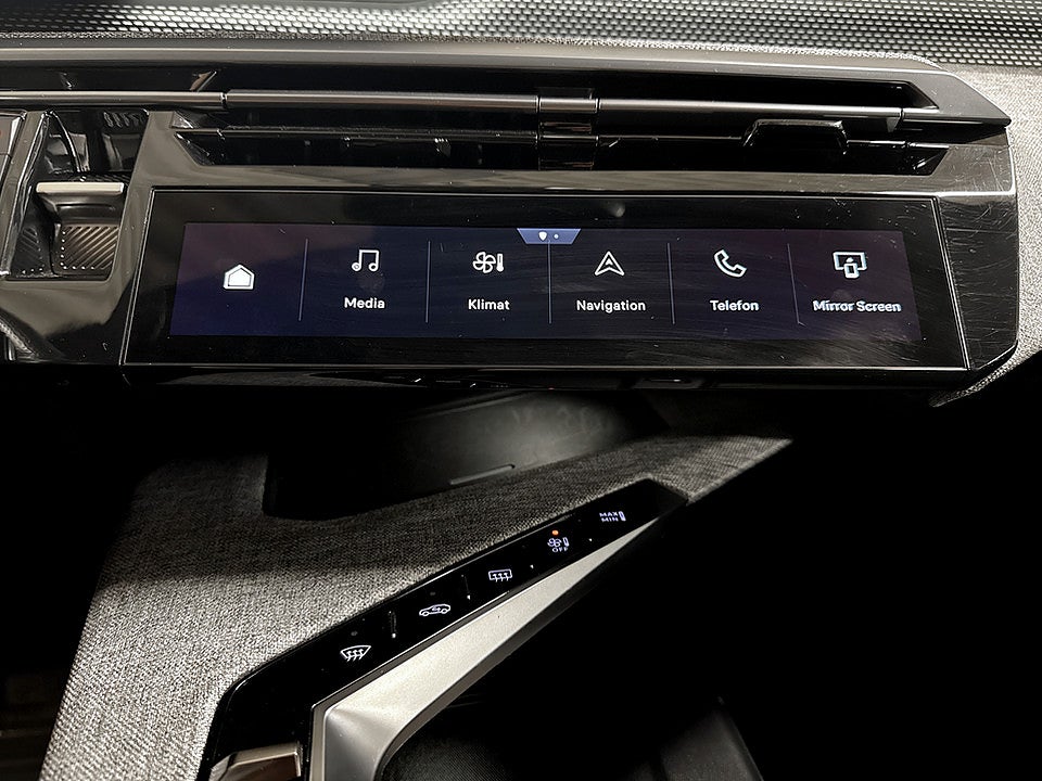 Bild på Peugeot 3008 GT Hybrid 145hk Aut B-KAMERA CARPLAY