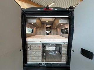 Husbil-halvintegrerad Robeta Apollo 140HK AUT  18 av 22