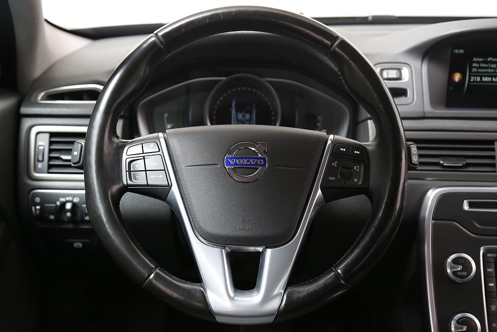 Volvo XC70 D4 181hk Classic Momentum AWD Aut Värmare Drag 2016