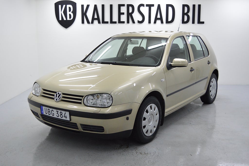 Volkswagen Golf 1.6 Basis 105hk Motorvärmare